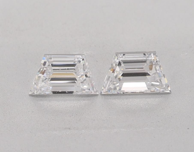 Trapezs Cut Lab Grown Diamond Pair For Pyramid Engagement Ring