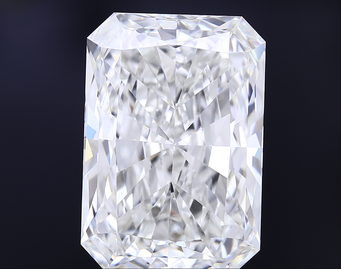 15 CT Radiant Cut Lab Grown Diamond | IGI Certified | Best for Anniversary Gift or Engagement Ring