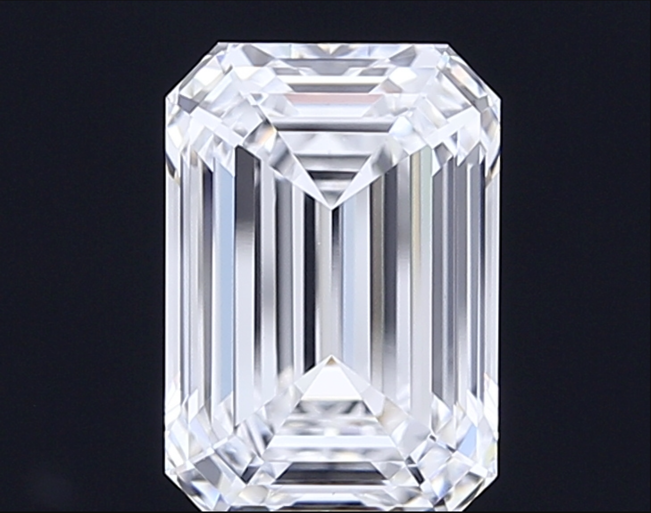 4 CT Emerald Cut Lab Grown Diamond | IGI Certified | Best for Engagement Ring or Anniversary Gift