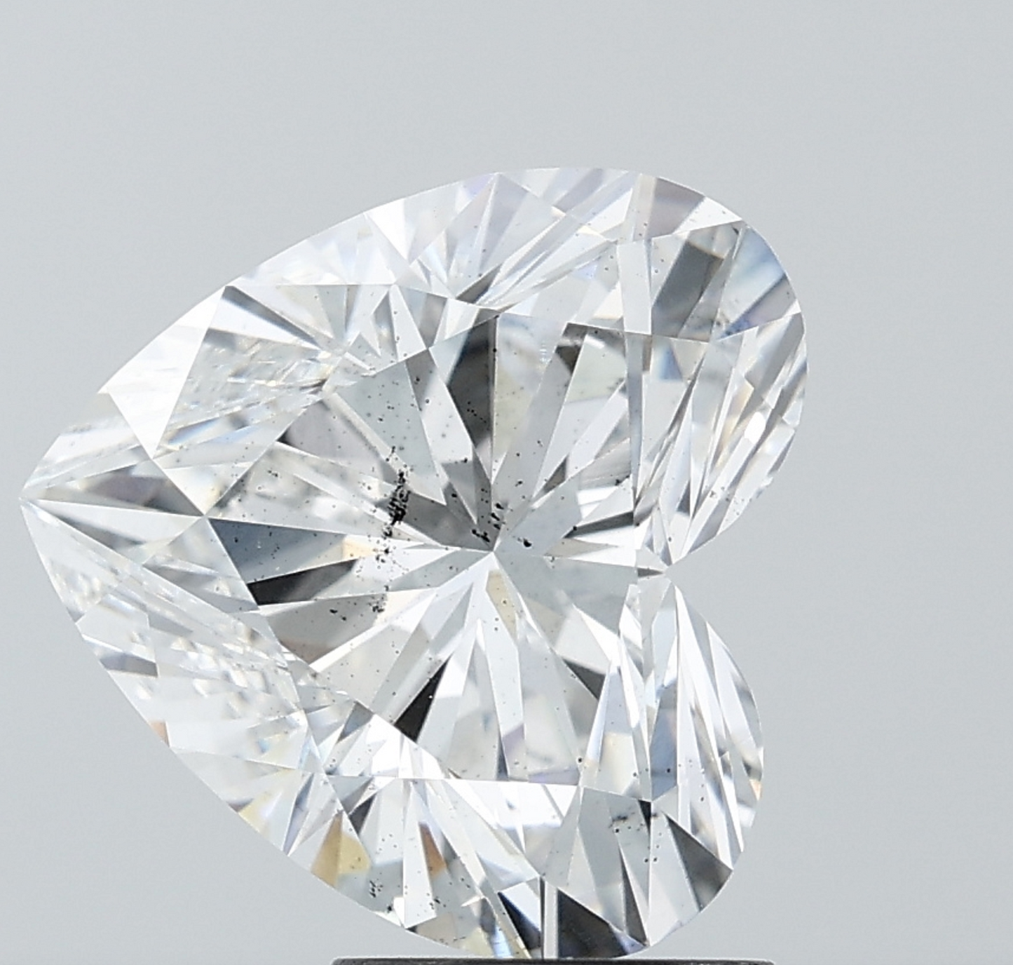 4 CT Heart Cut Lab Grown Diamond For Engagement Ring