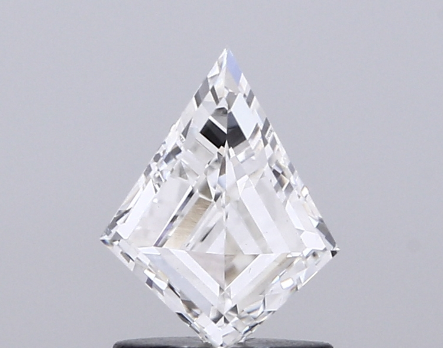 1 CT Kite Cut Lab Grown Diamond For Engagement Ring