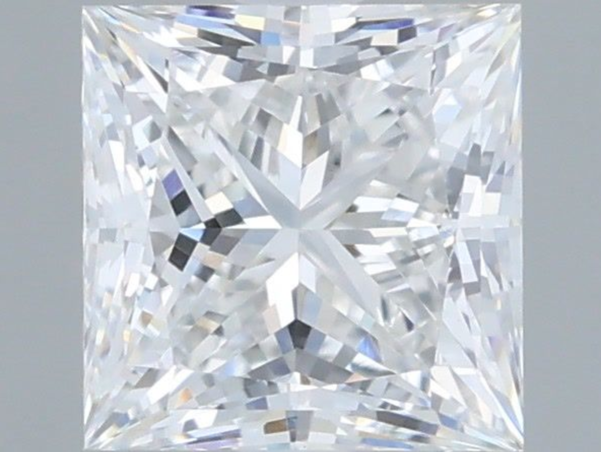1 CT Princess Cut Lab Grown Diamond For Engagement Ring
