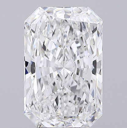 4 CT Radiant Cut Lab Grown Diamond For Engagement Ring
