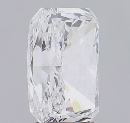 4 CT Radiant Cut Lab Grown Diamond For Engagement Ring